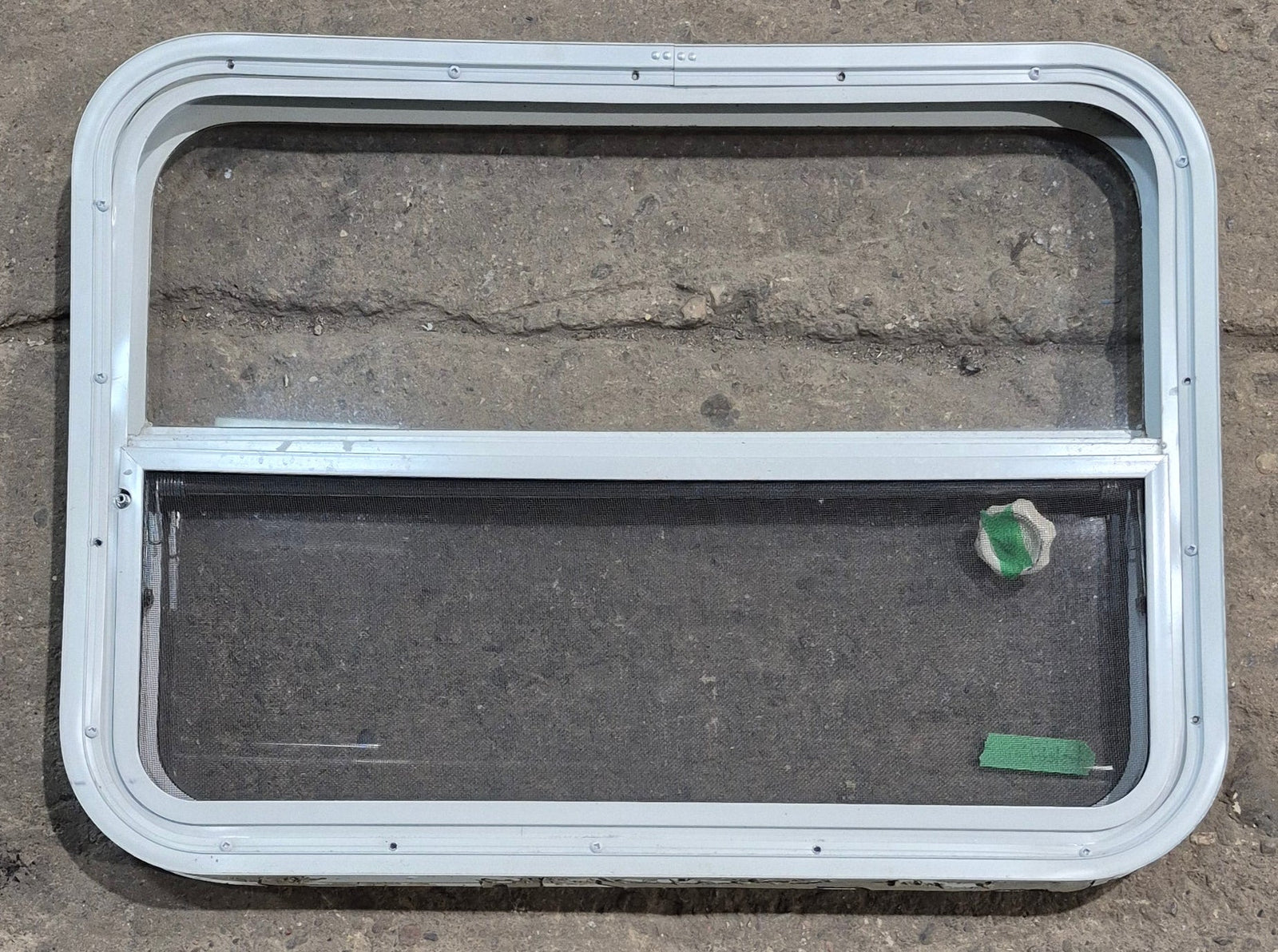 Used White Radius Opening Window : 29 1/4