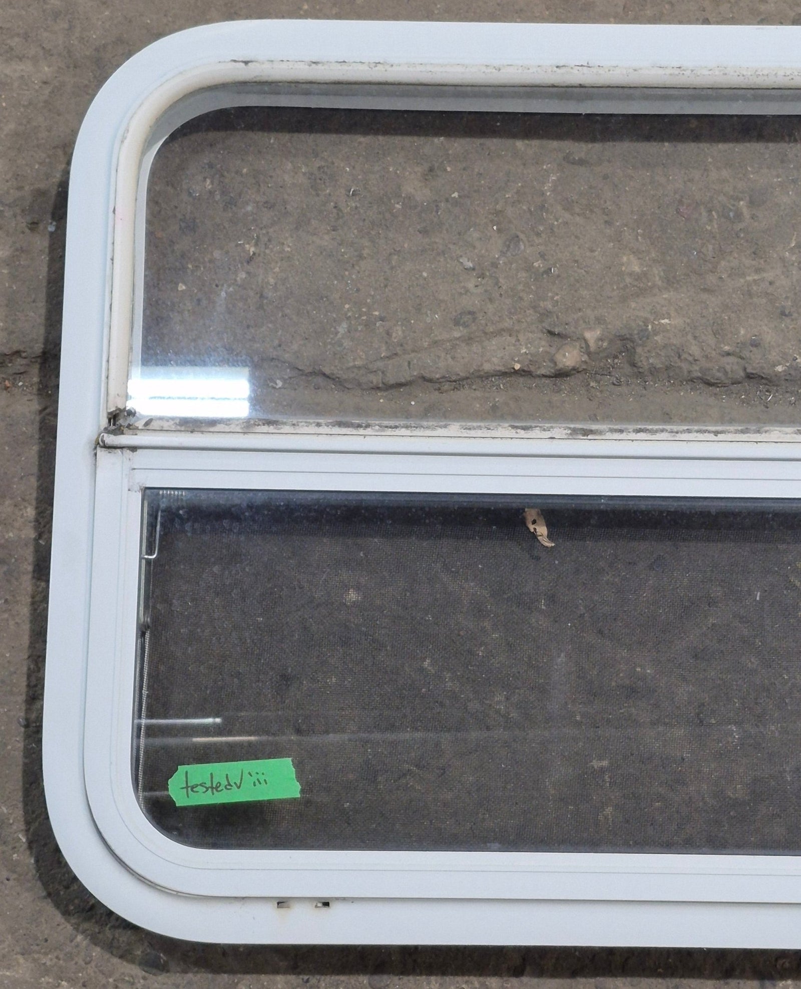 Used White Radius Opening Window : 29 1/4
