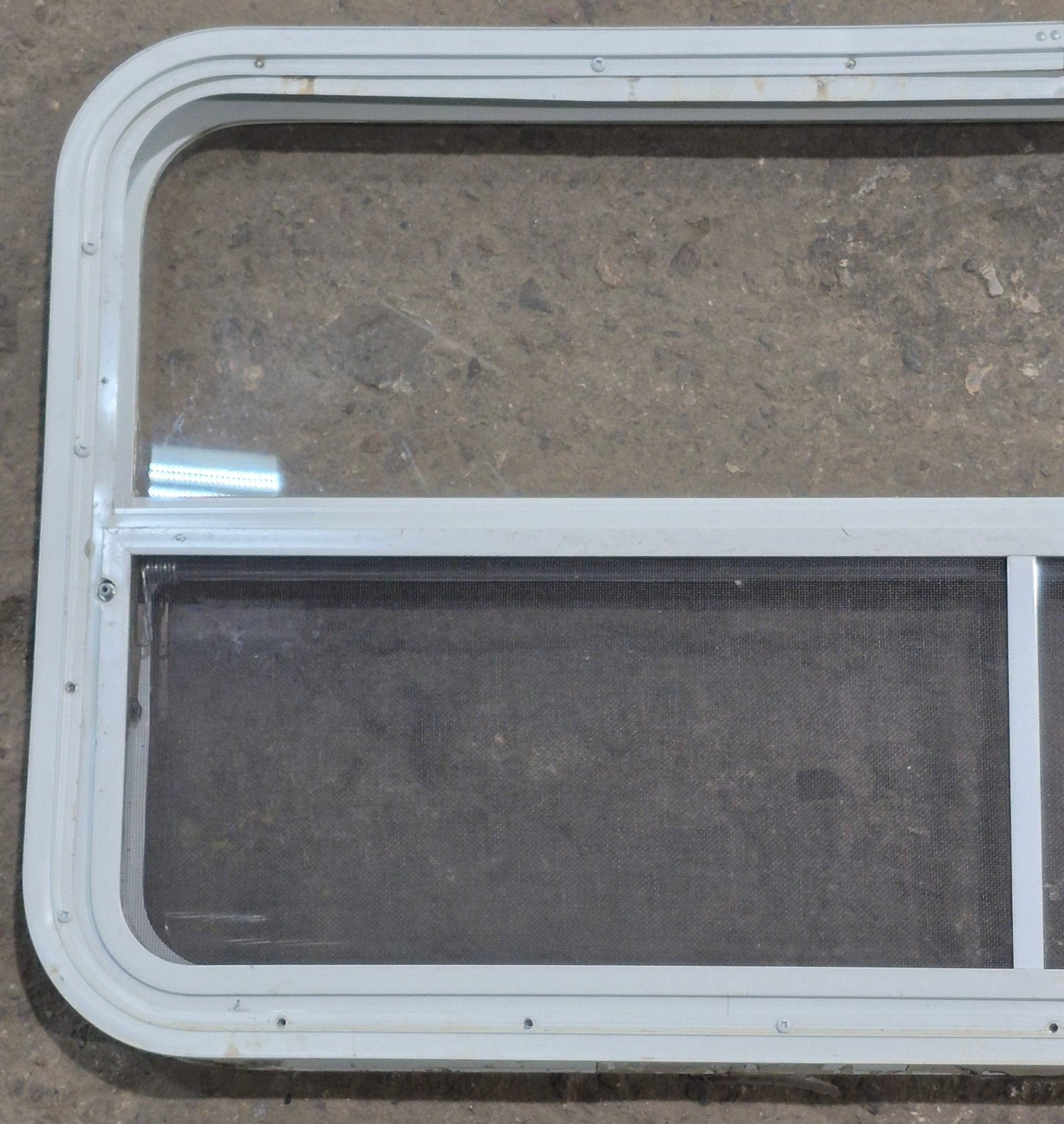 Used White Radius Opening Window : 41 1/4