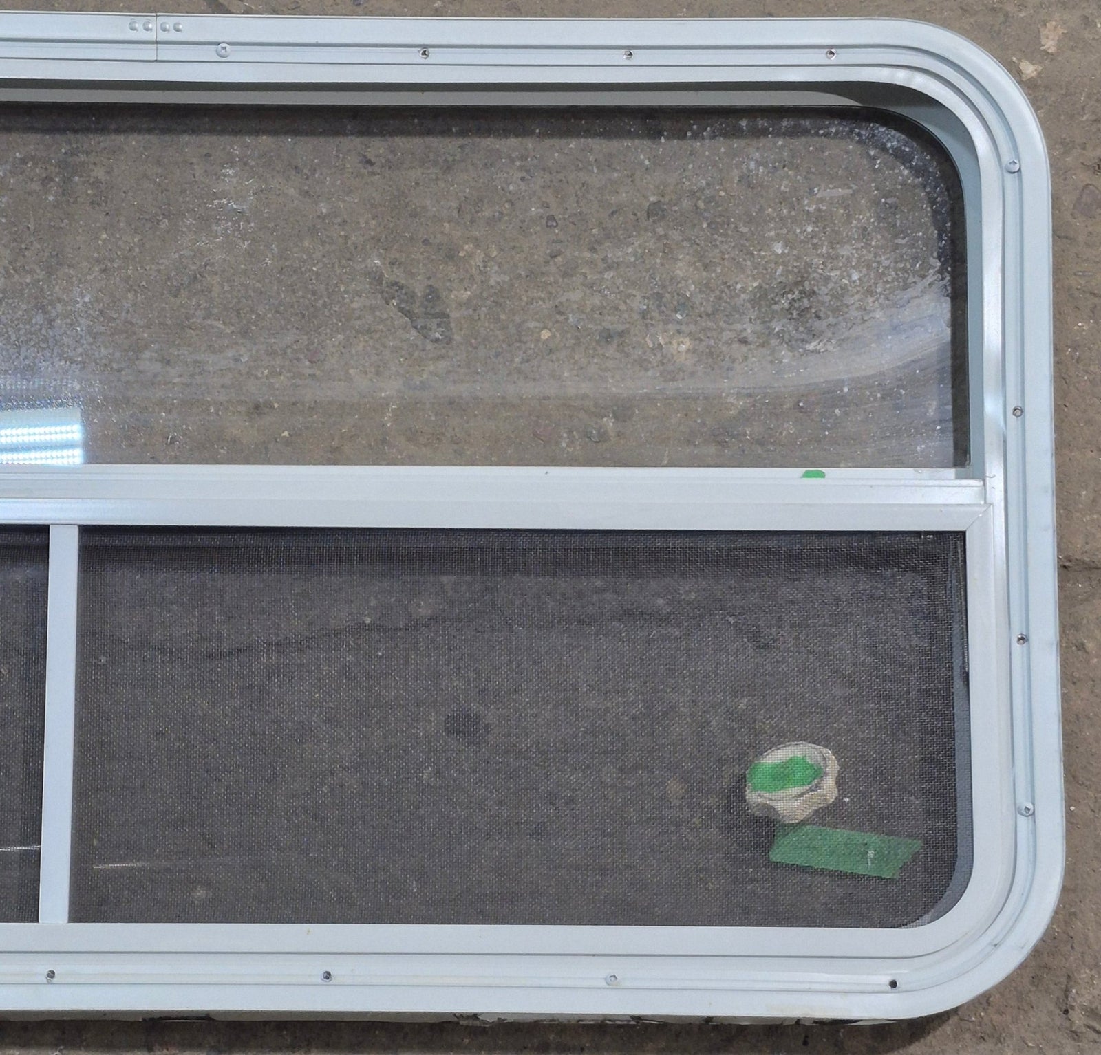Used White Radius Opening Window : 41 1/4