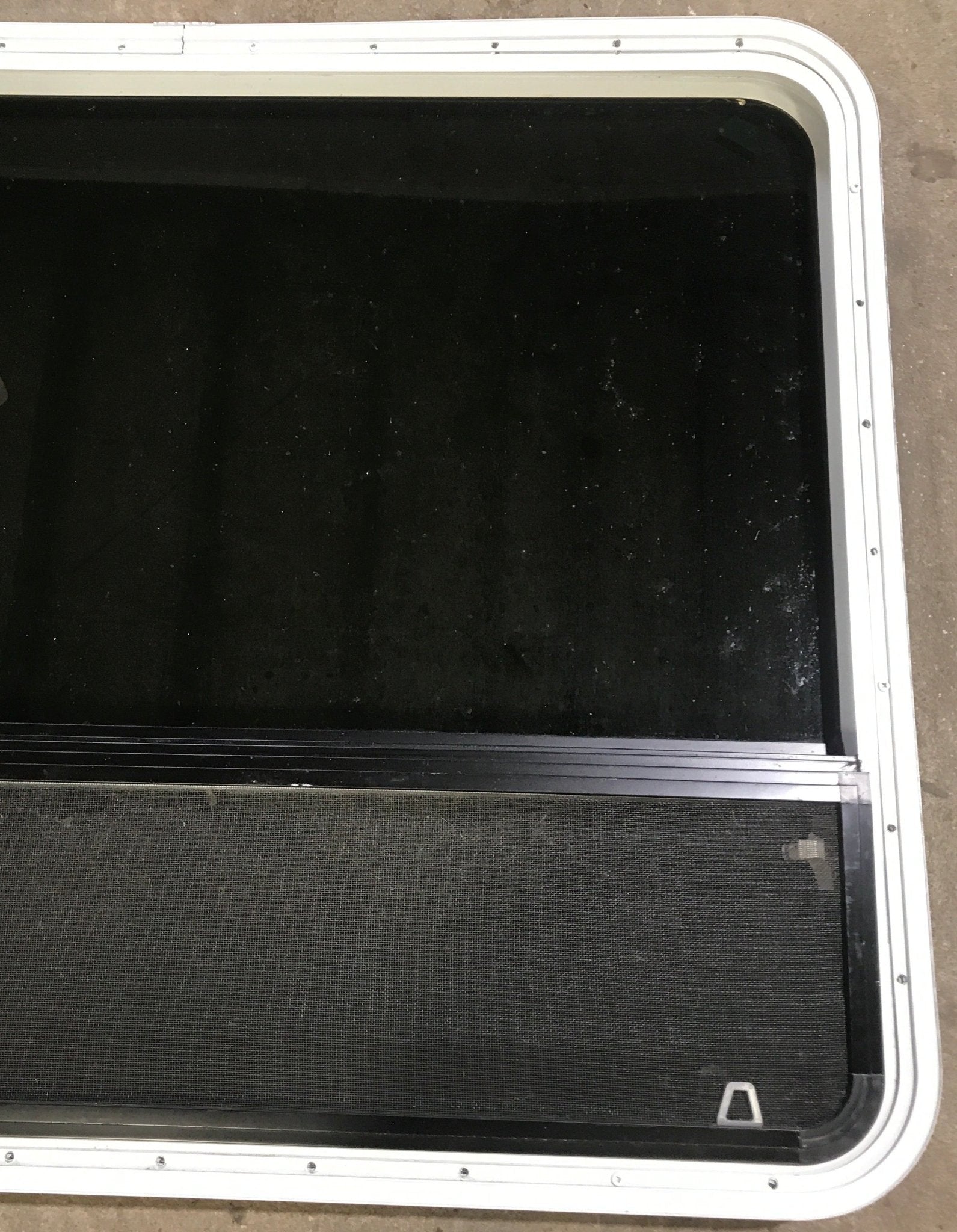 Used White Radius Opening Window : 43 1/2
