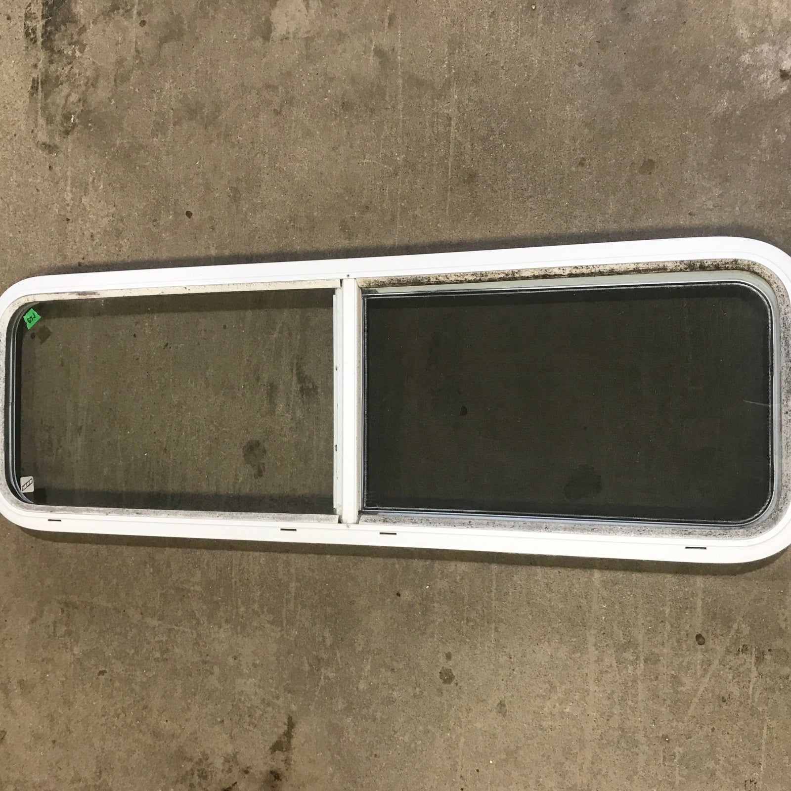 Used White Radius Opening Window : 48