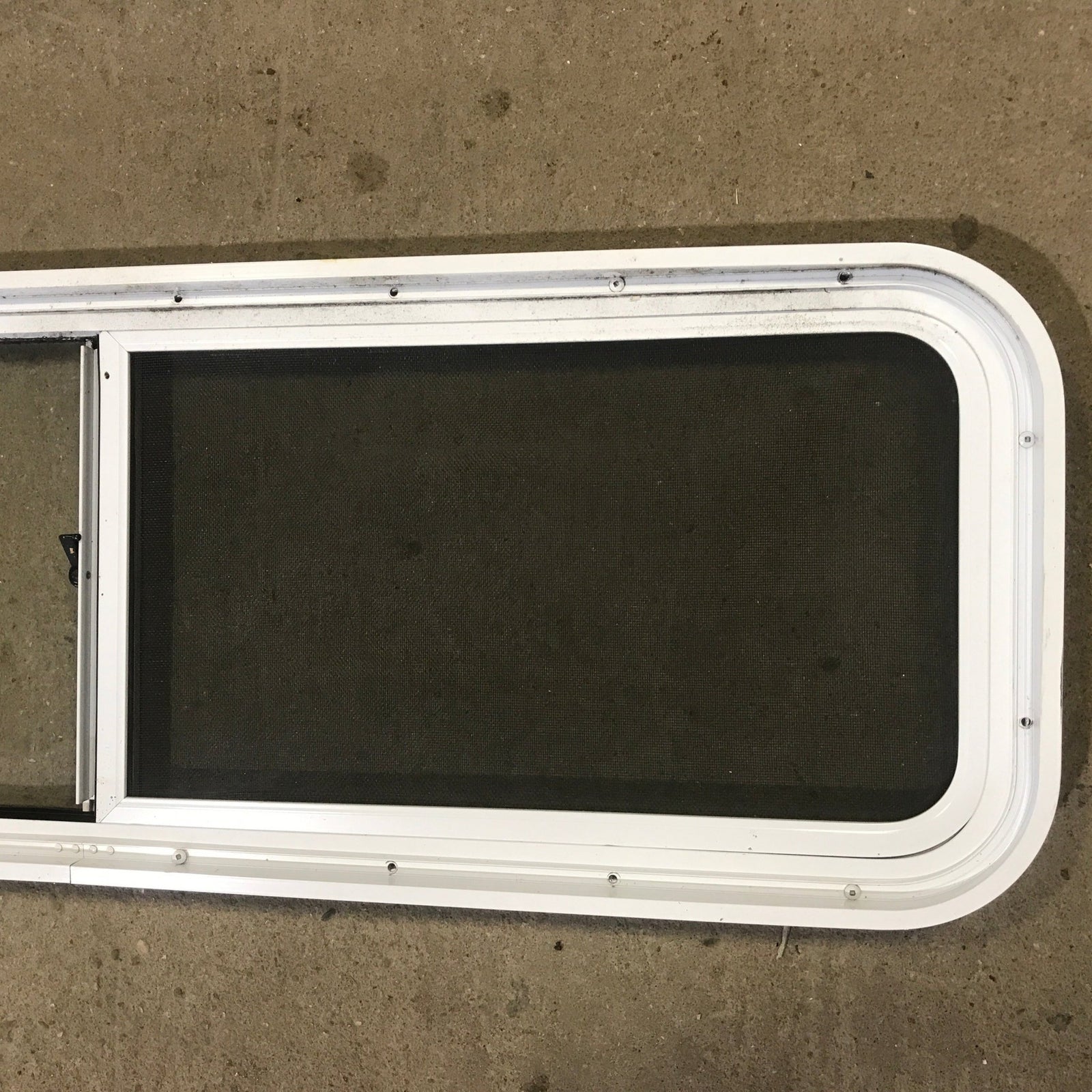 Used White Radius Opening Window : 48