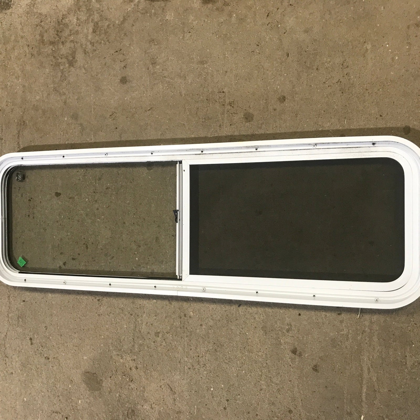 Used White Radius Opening Window : 48