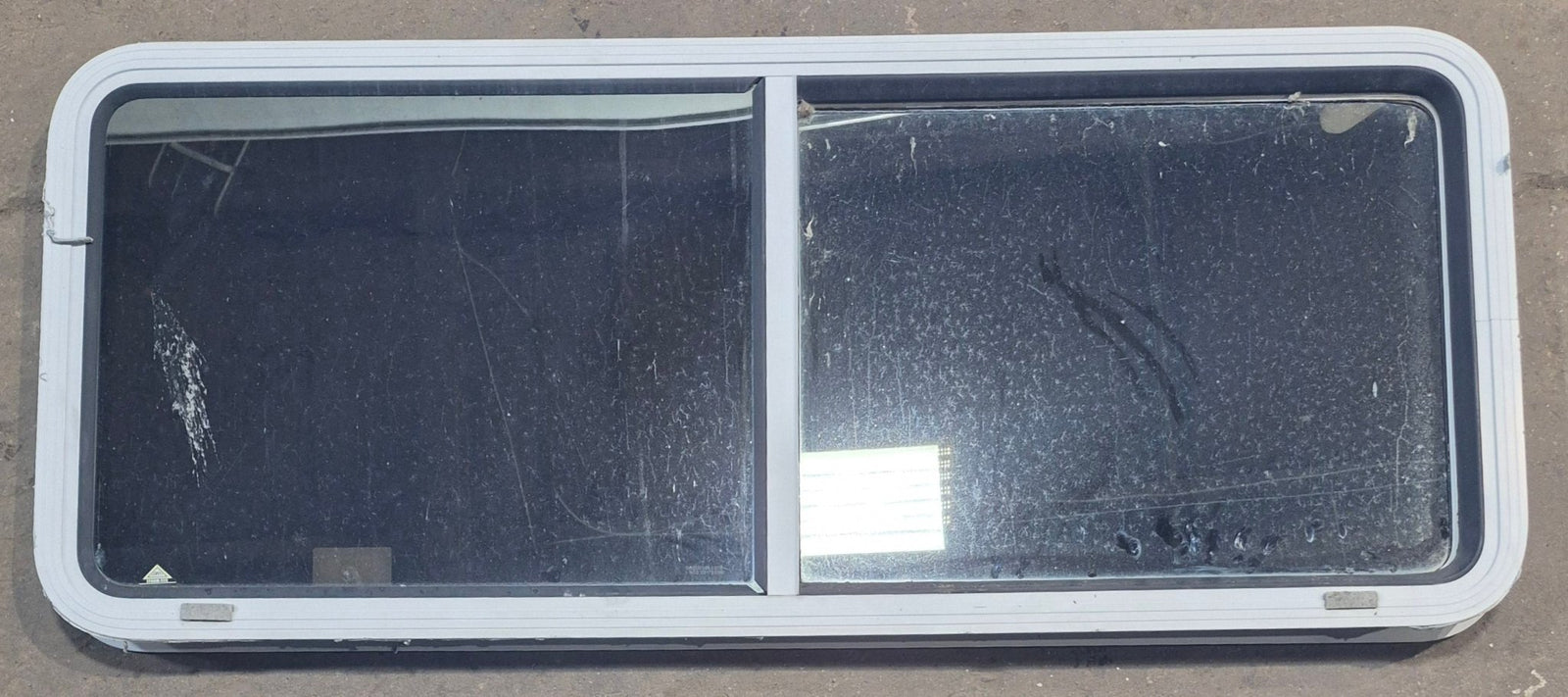 Used White Radius Opening Window : 54
