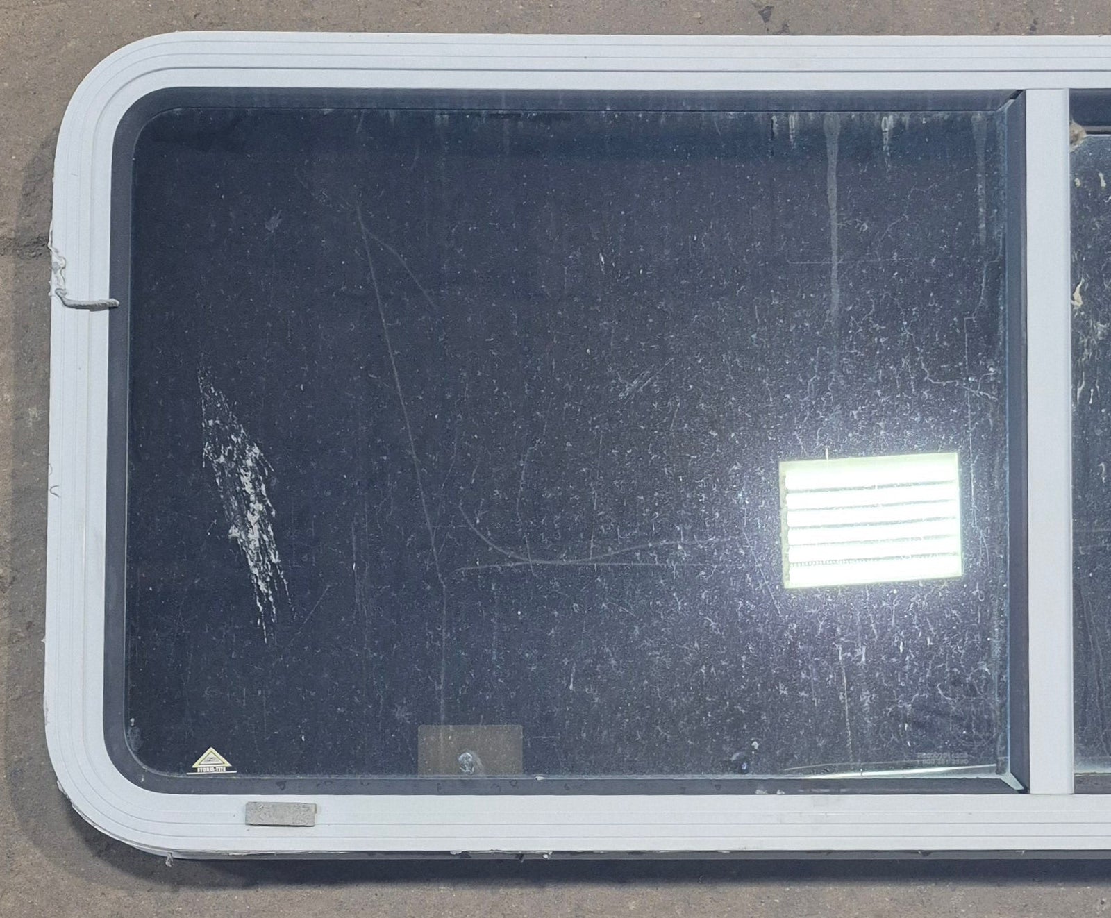 Used White Radius Opening Window : 54