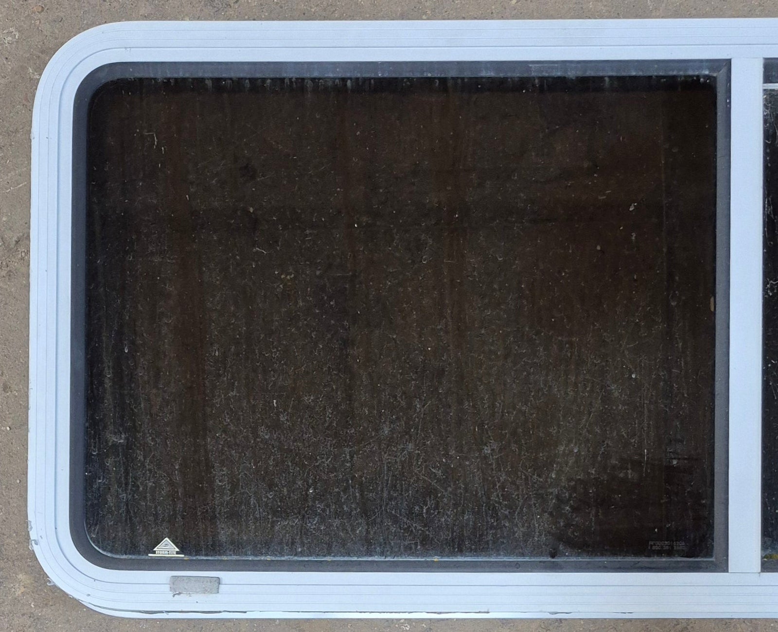 Used White Radius Opening Window : 54