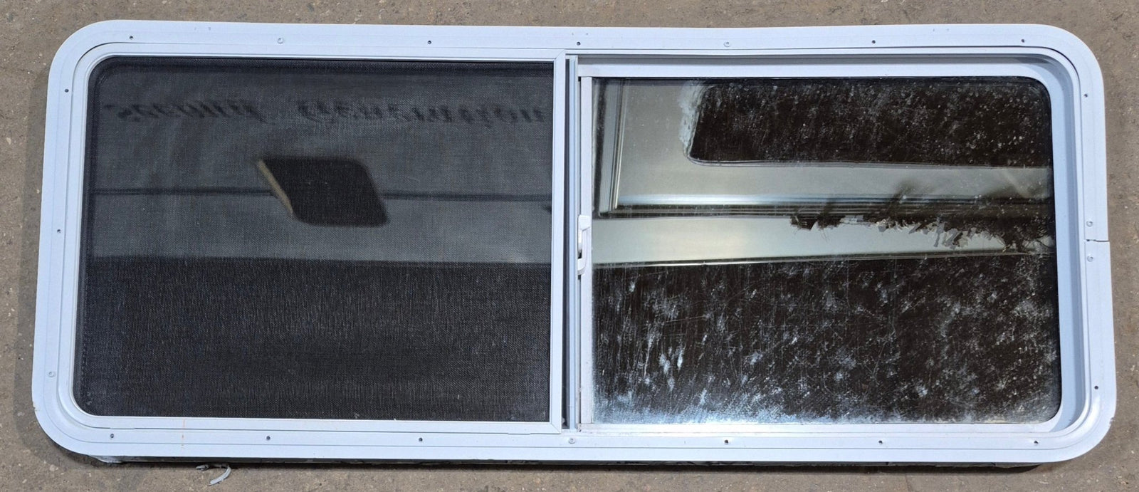 Used White Radius Opening Window : 54