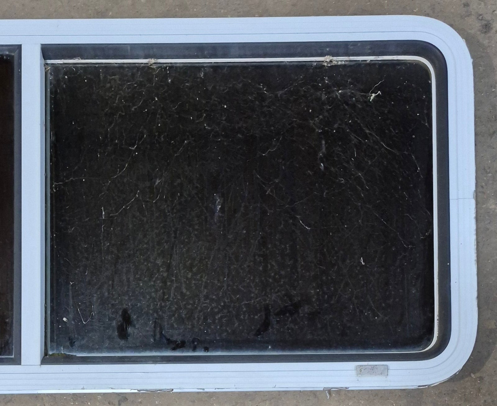 Used White Radius Opening Window : 54