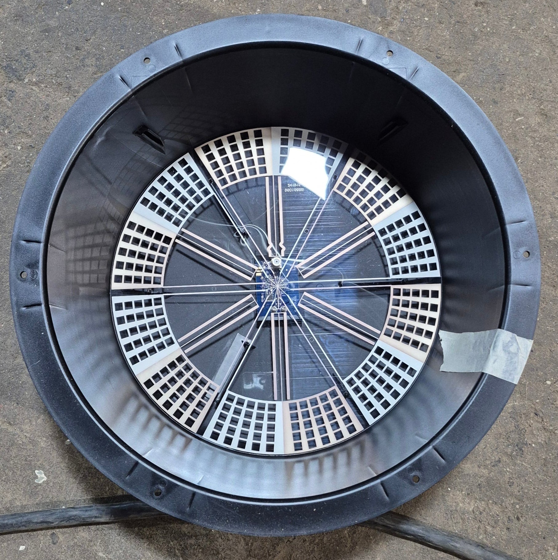 Used Winegard AIR 360 (A3 - 2035 ) Omnidirectional RV Antenna - Young Farts RV Parts