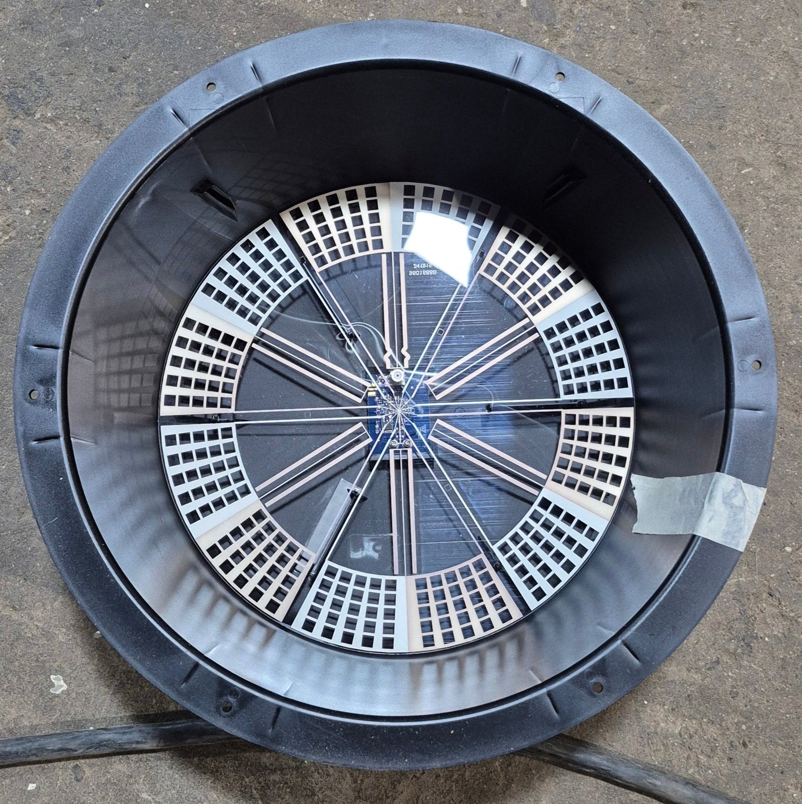 Used Winegard AIR 360 (A3 - 2035 ) Omnidirectional RV Antenna - Young Farts RV Parts