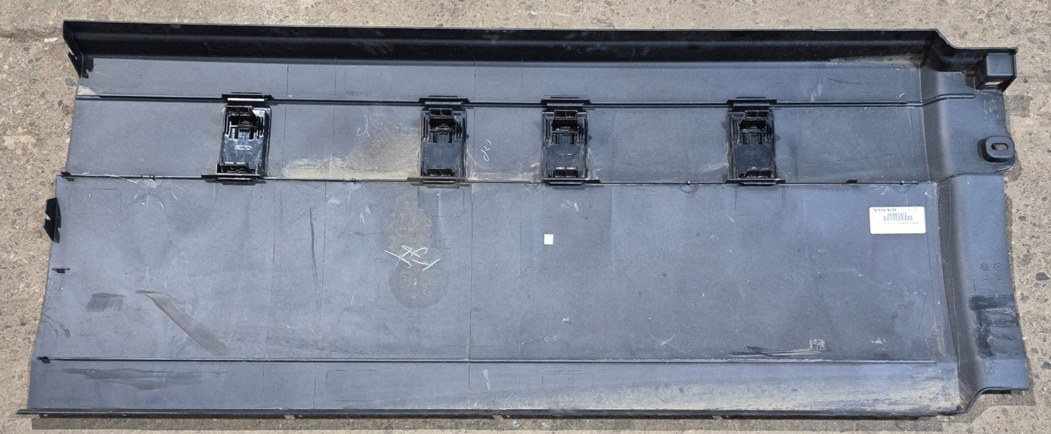 Volvo Truck 82487077 Left Hand Chassis Fairing - Young Farts RV Parts