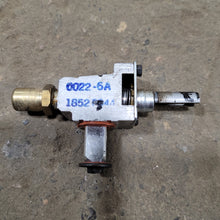 Load image into Gallery viewer, Used Magic Chef Burner Valve Rear 74003348 - Young Farts RV Parts