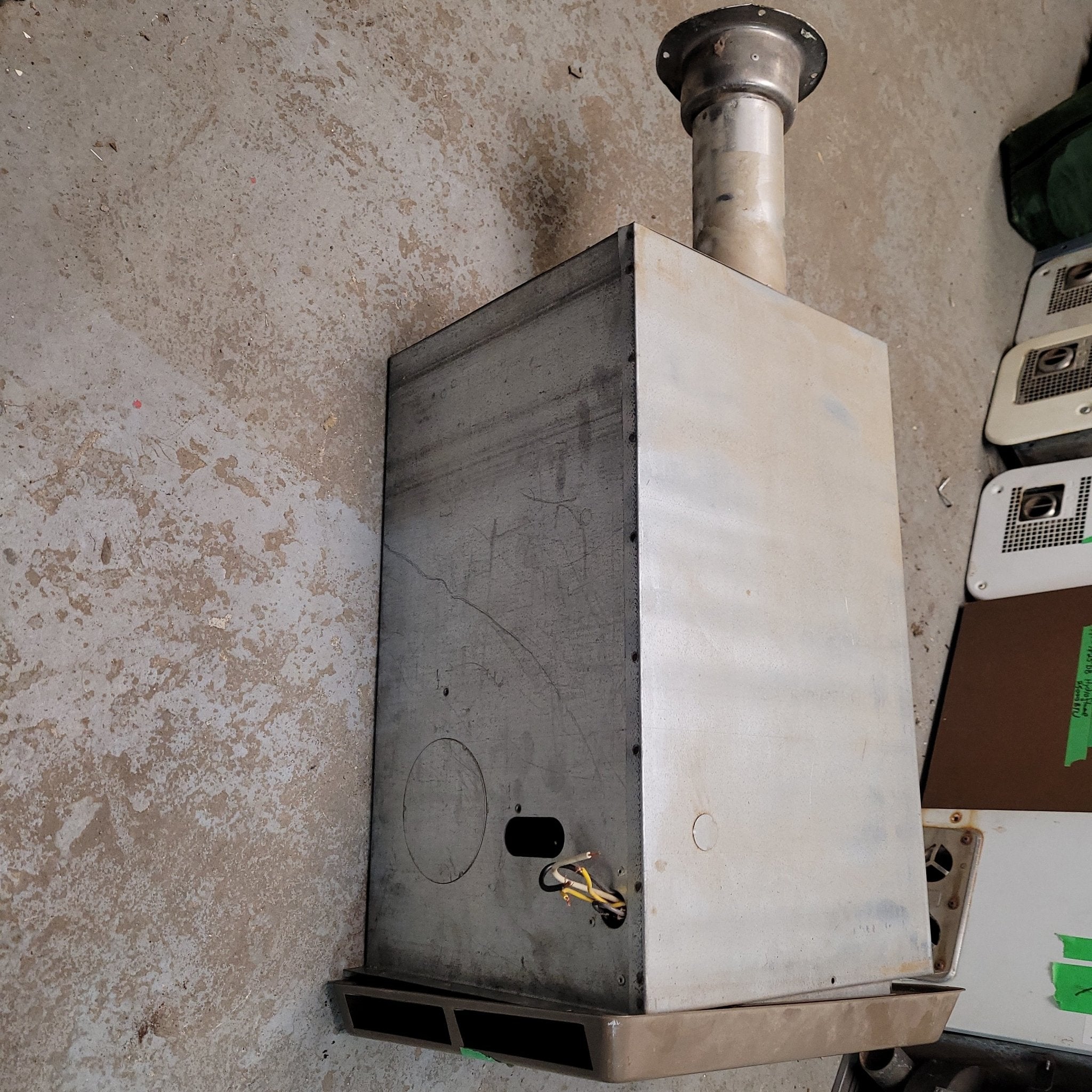 17,000 BTU DUO-THERM ATWOOD HYDROFLAME furnace 66017-005 - Young Farts RV Parts