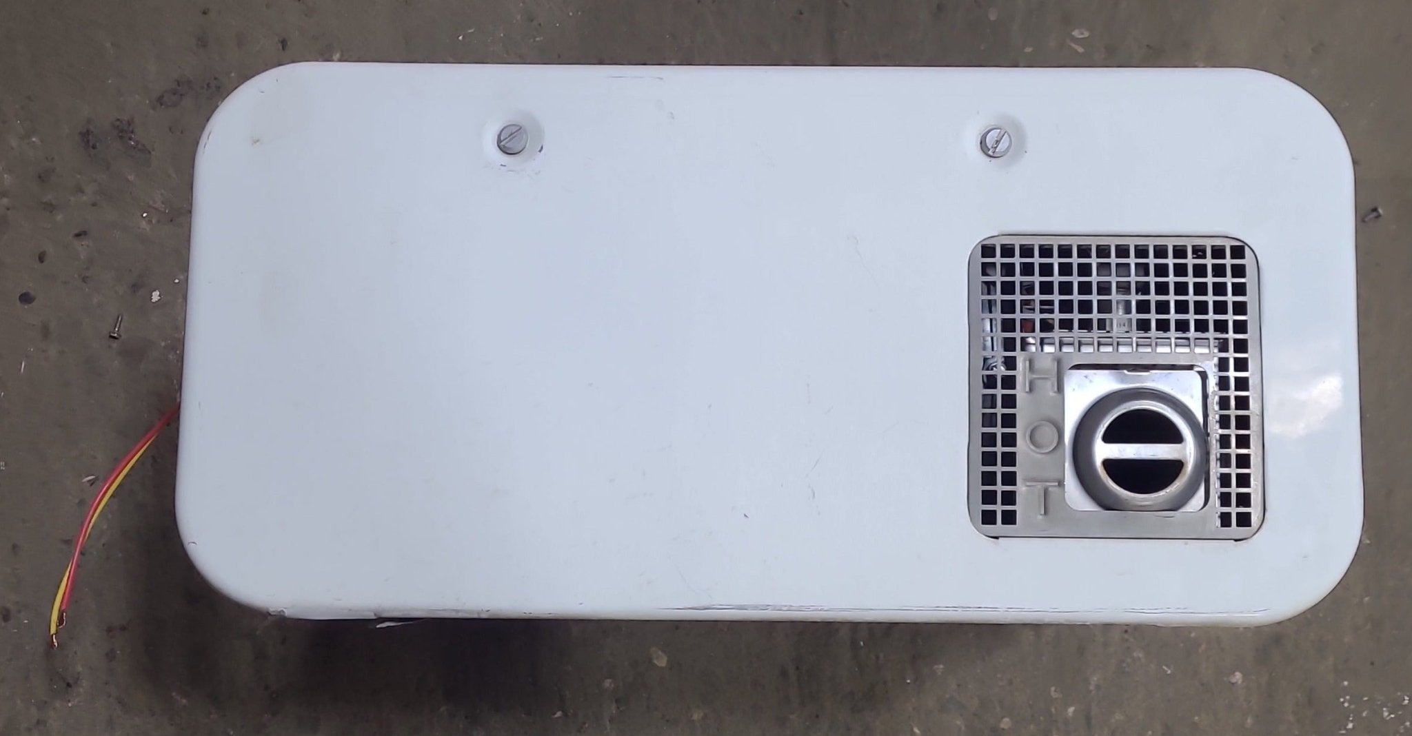 Buy 20000 BTU USED 8520-III Atwood HYDROFLAME Propane Furnace Online -  Young Farts RV Parts