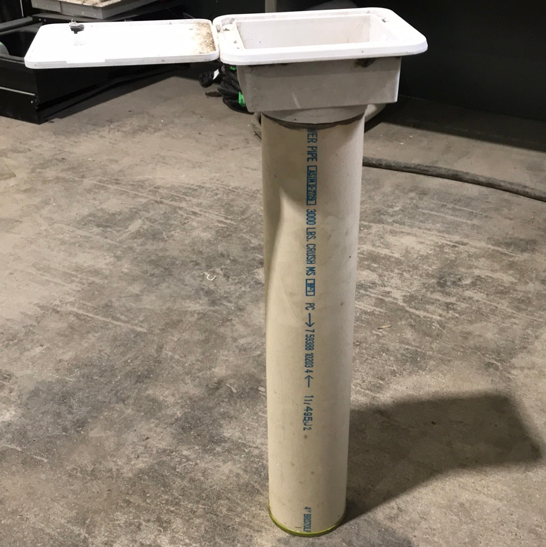 Used 7 1/2" W RV Sewer Hose Setup - Young Farts RV Parts