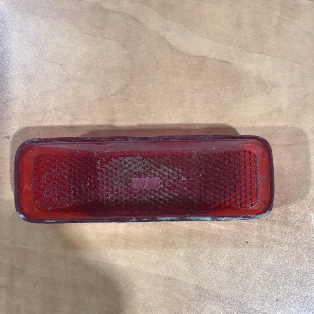 Used Bargman #99 - SAE AP2 88 DOT Replacement Lens for Marker Light - Red - Young Farts RV Parts
