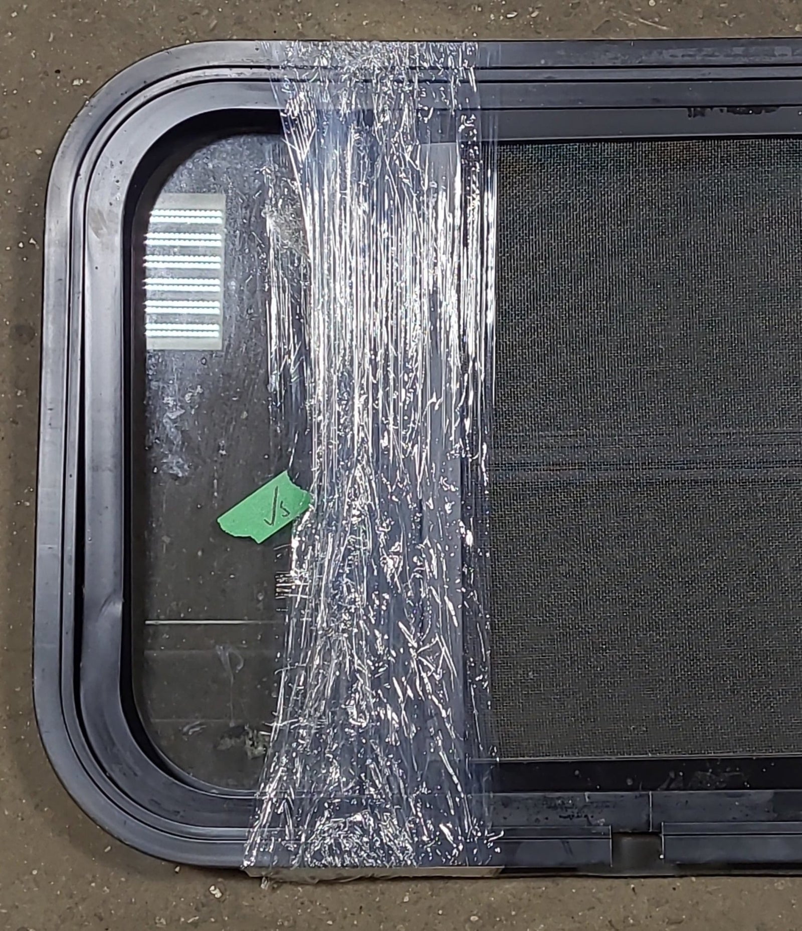 Black Radius Opening Window : 24 3/4