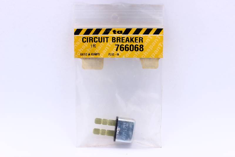 CIRCUIT BREAKER 40 AMP 766068 - Young Farts RV Parts