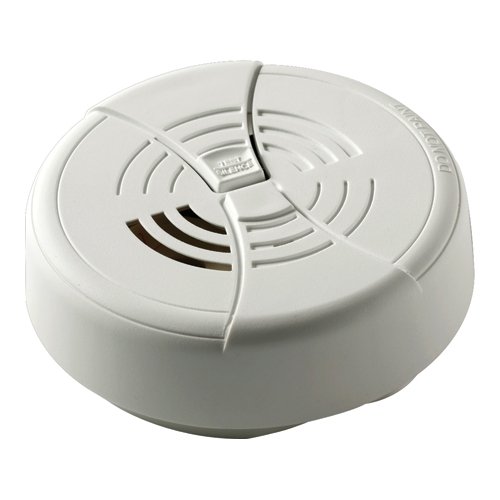 First Alert 1039880 - Smoke Alarm with Battery - 85 dB - White - Young Farts RV Parts