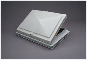 Heng's 58621-C2 15" x 22" Escape Hatch - White - Young Farts RV Parts