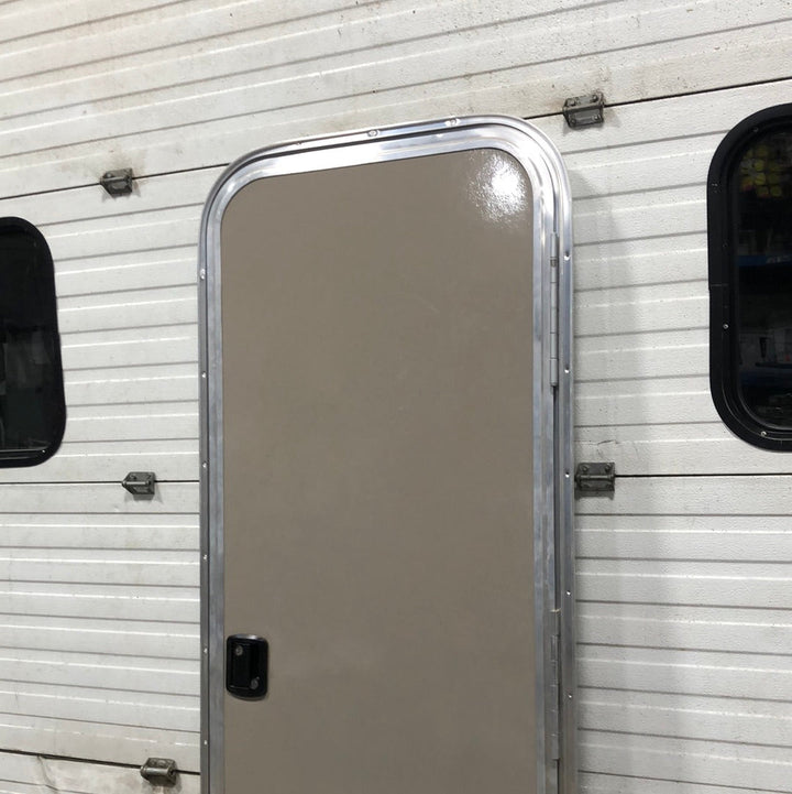 sed Rv Radius Entry Door 25 1/2 x 70 1/2 Lipper V000290171 - Young Farts RV Parts