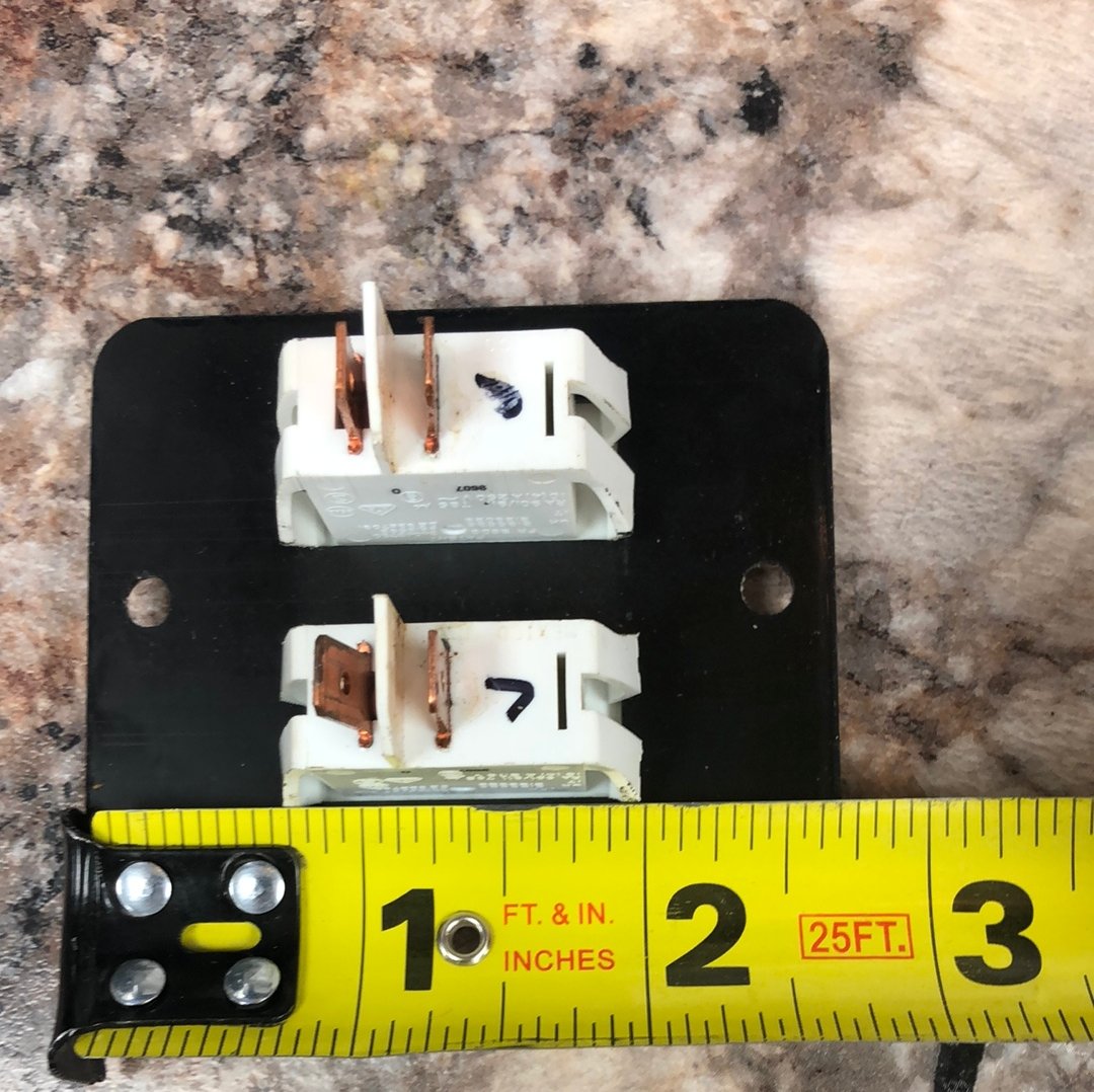 Used 12v RV Double Light Switch - Young Farts RV Parts