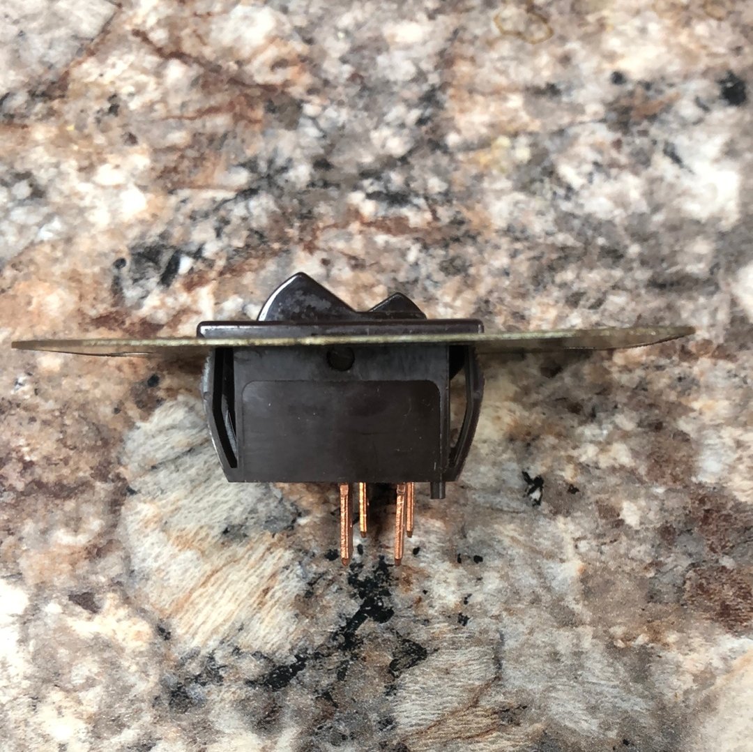 Used 12v RV Double Light Switch - Young Farts RV Parts