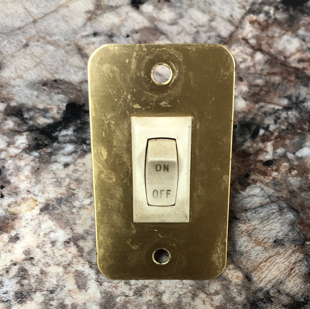 Used 12v RV Single Light Switch - Young Farts RV Parts