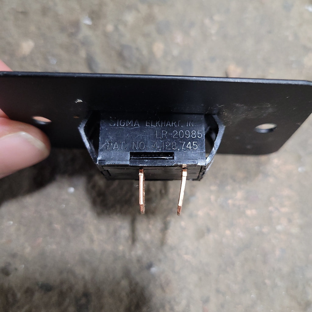 Used 12v RV Single Light Switch - Young Farts RV Parts