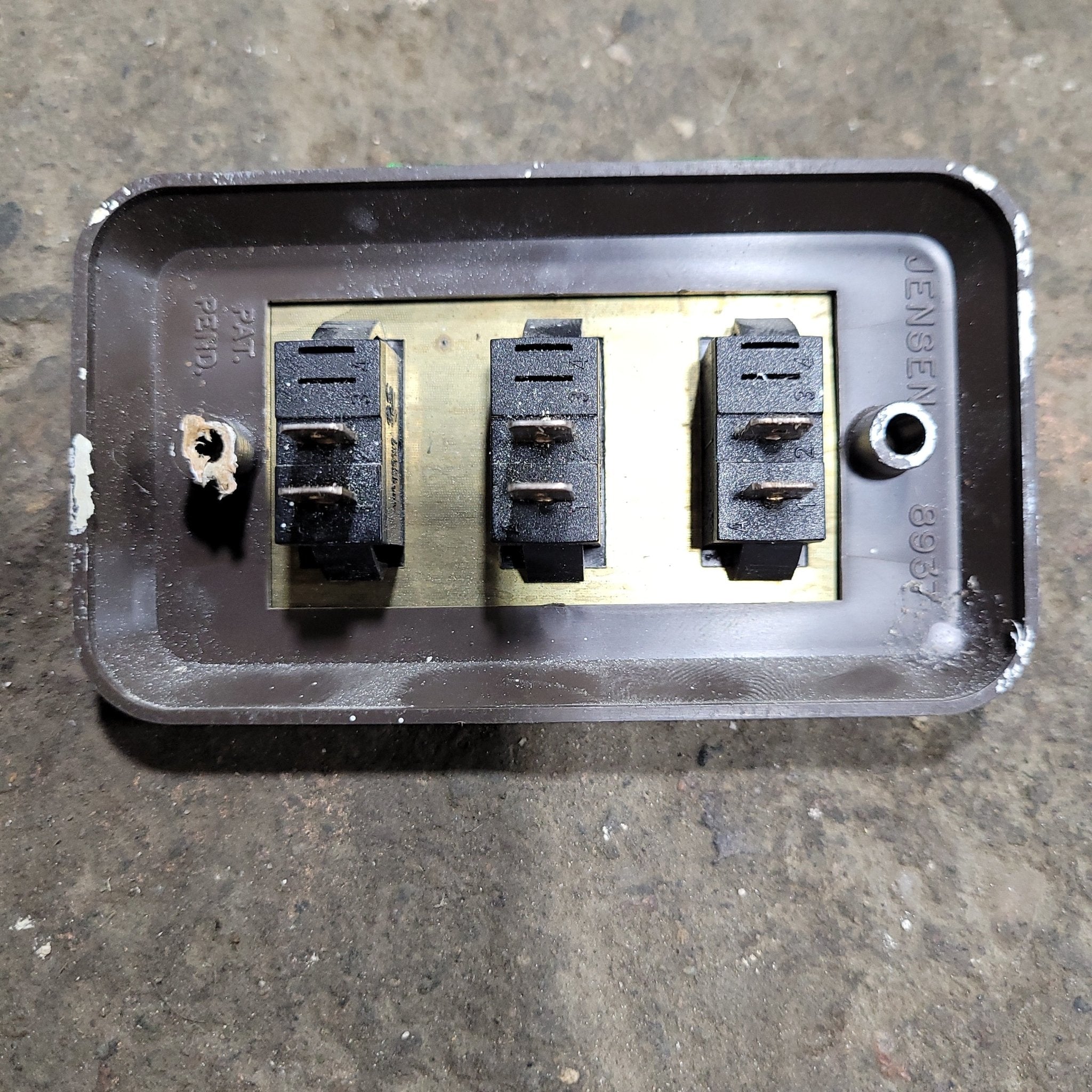 Used 12v RV Triple Light Switch - Young Farts RV Parts