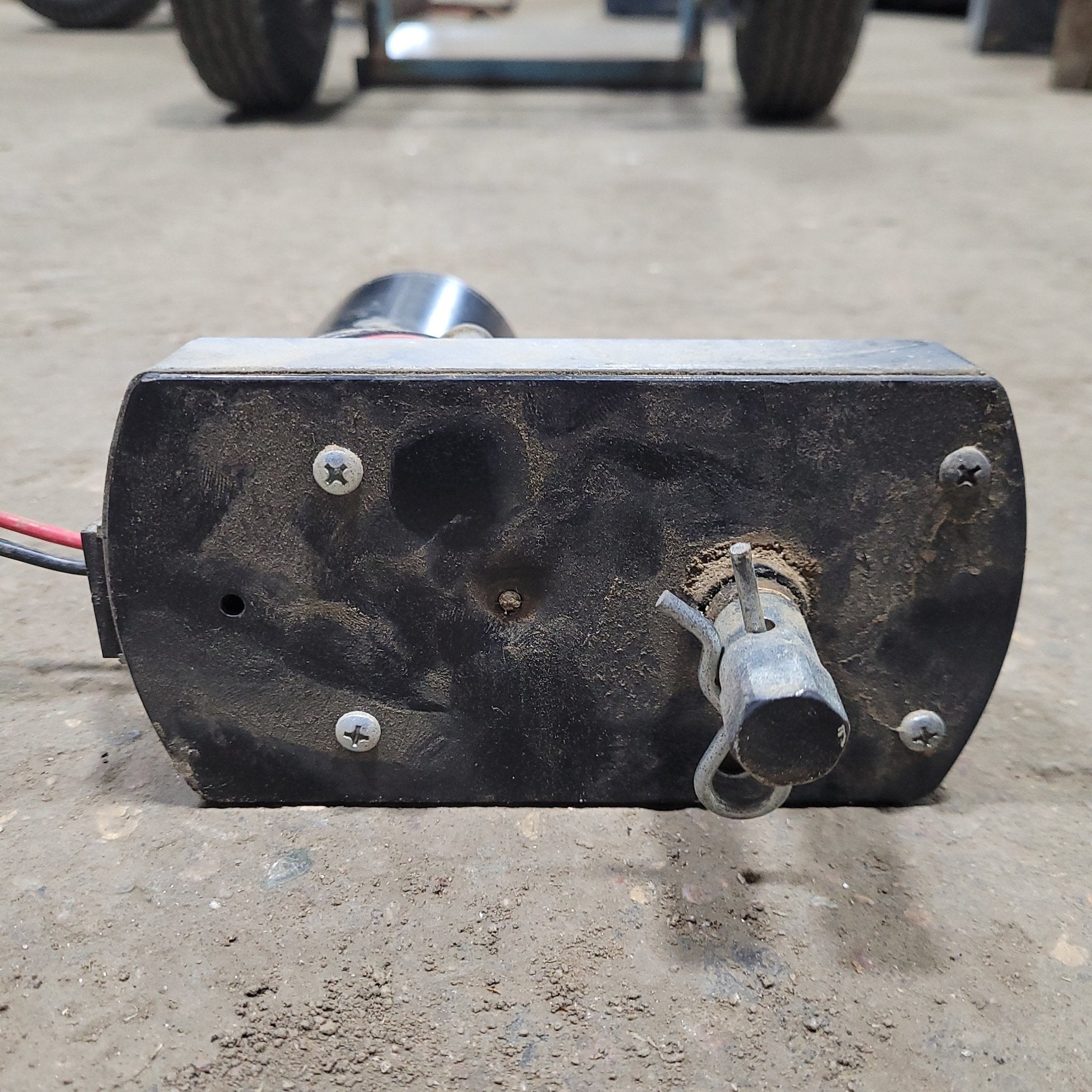 Used 18:1 Venture Actuator Motor - Young Farts RV Parts