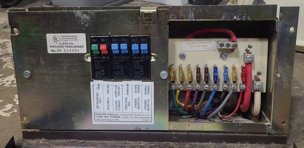 Used 30 AMP MAGNETEK DC Distribution Panel 80-C - Young Farts RV Parts