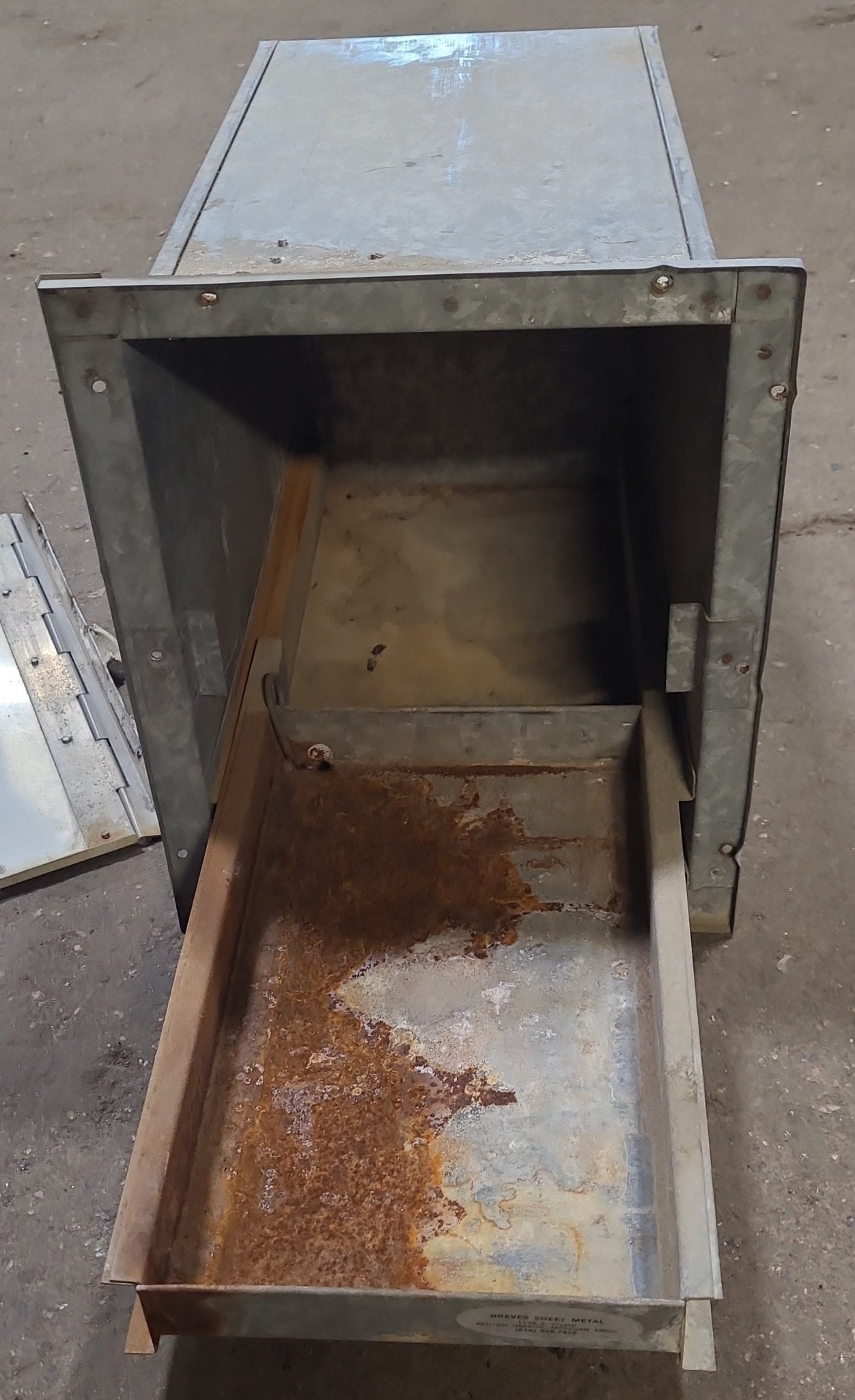 Used Battery Compartment Box With Slide Out Tray - Young Farts RV Parts