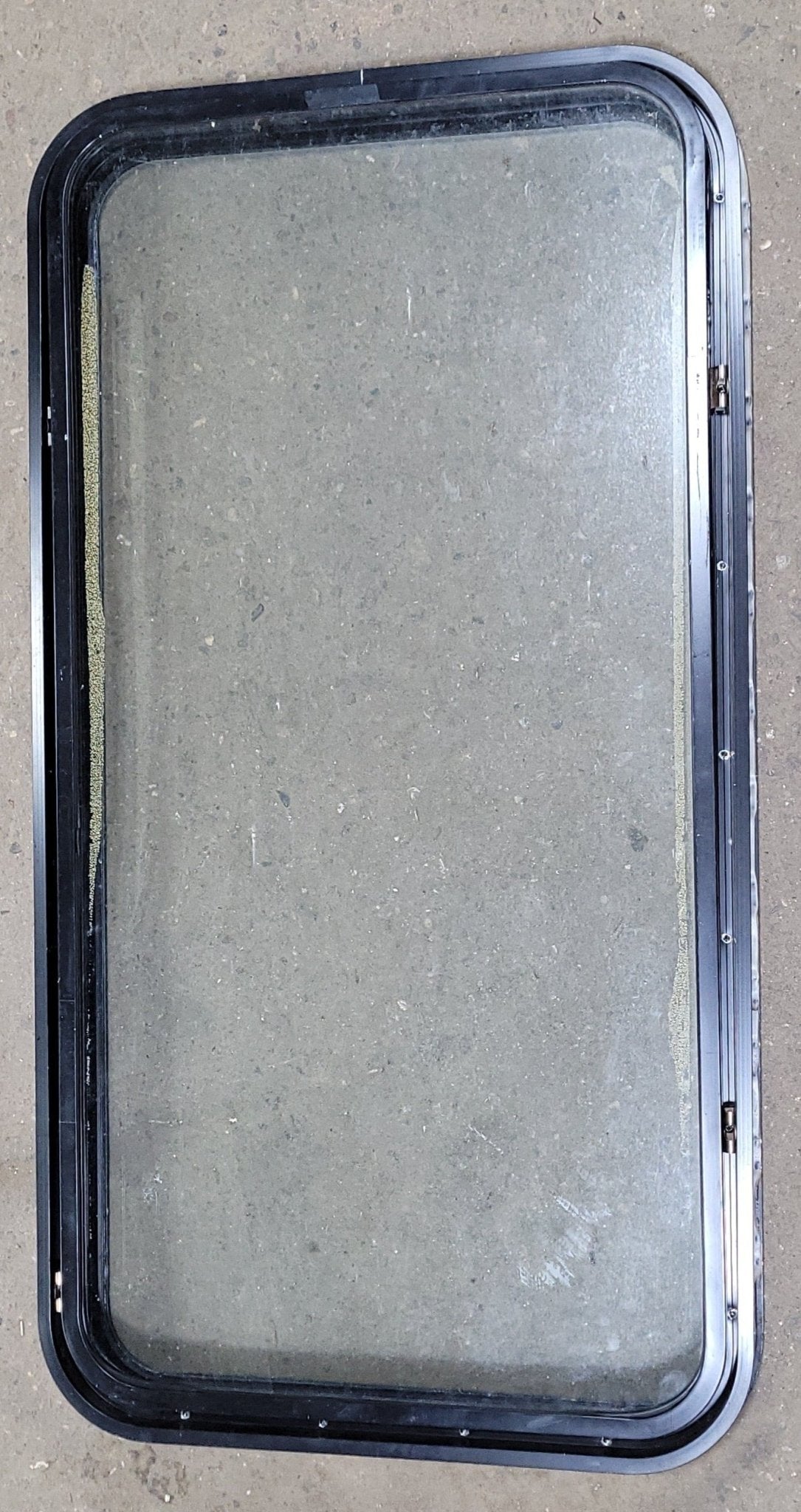 Used Black Radius Non-Opening Window : 22