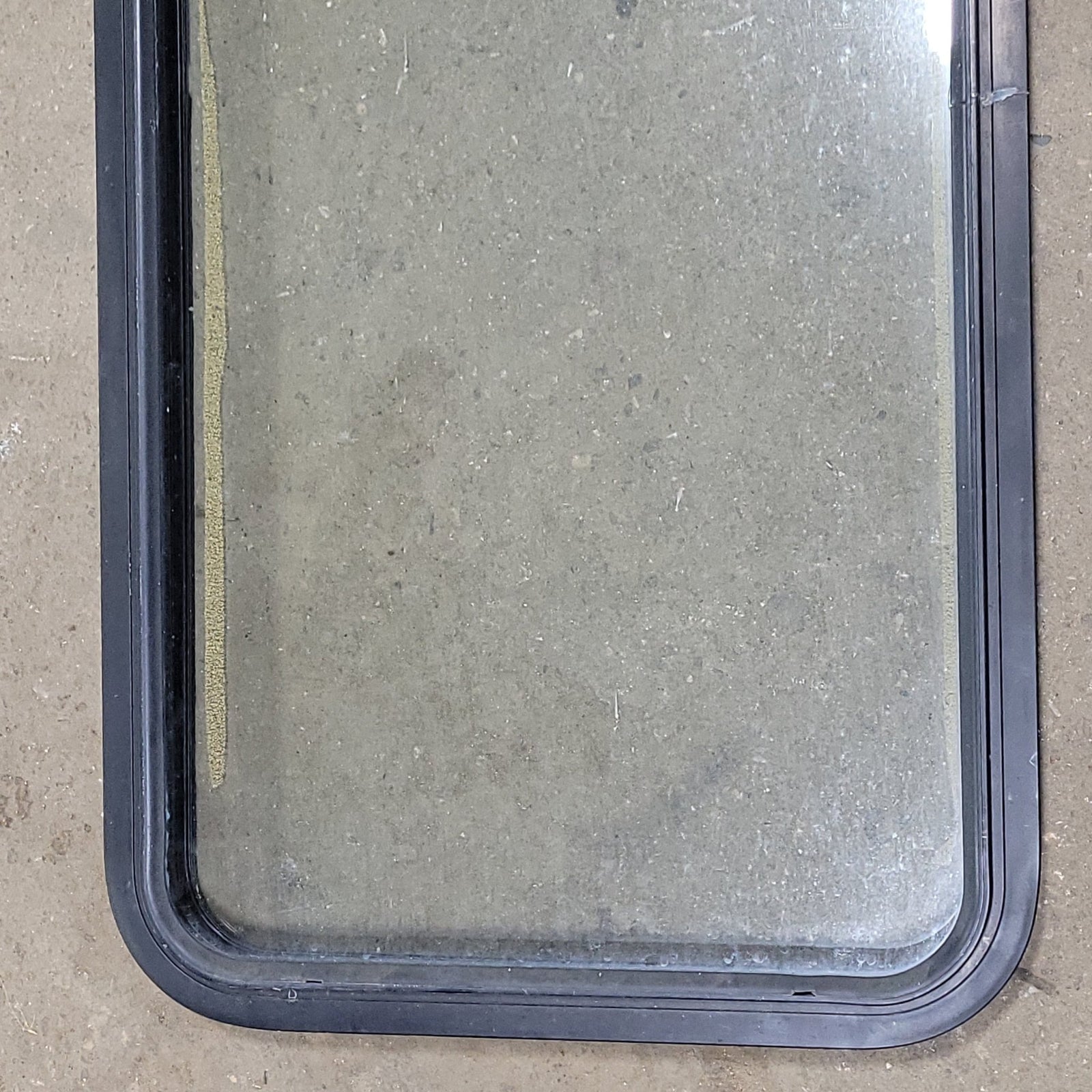 Used Black Radius Non-Opening Window : 22