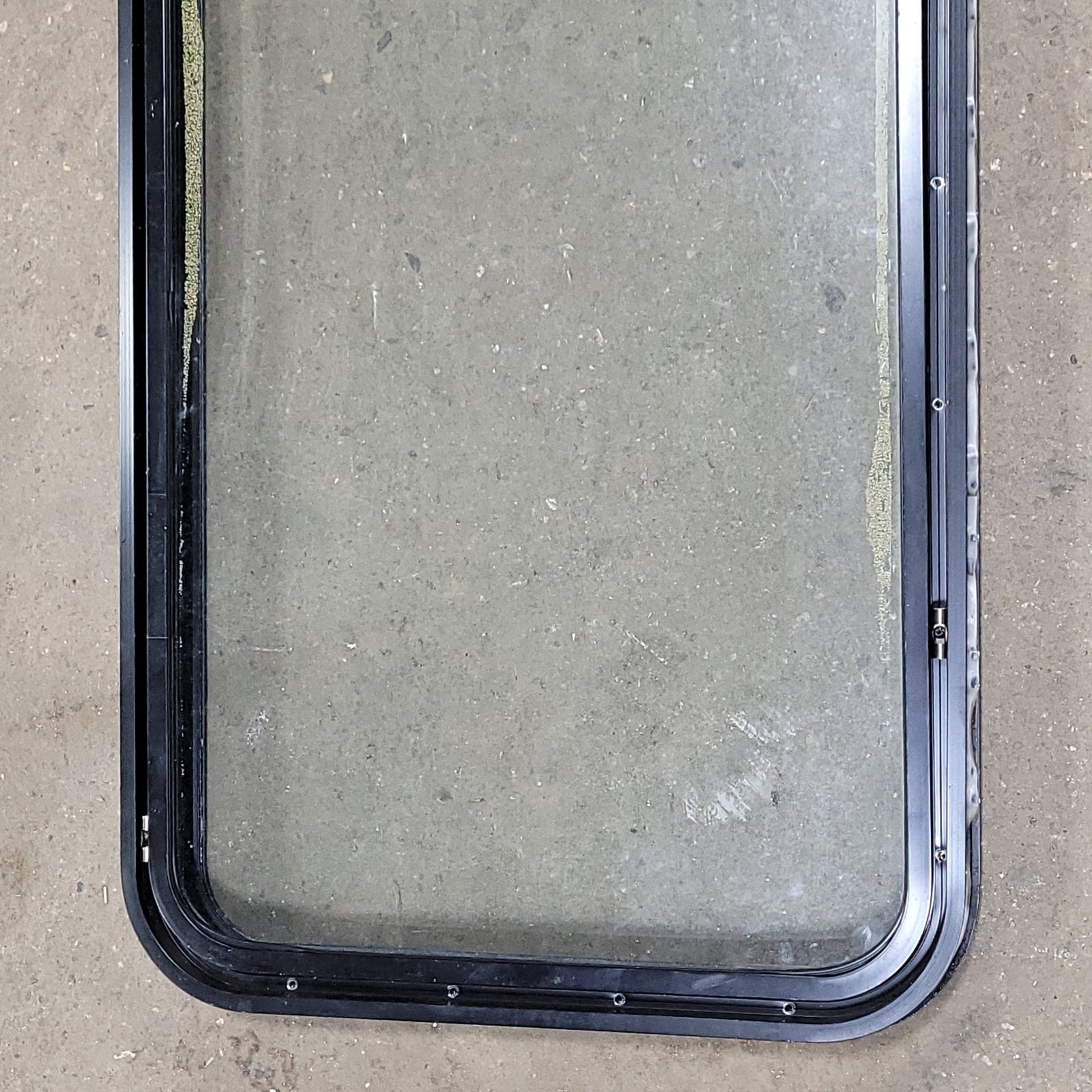 Used Black Radius Non-Opening Window : 22