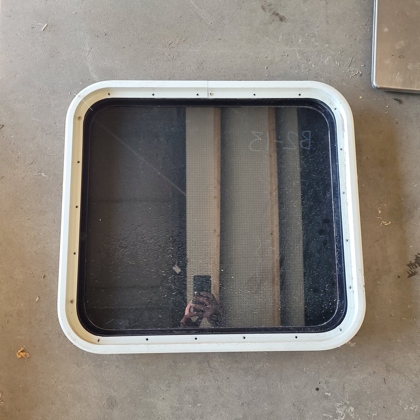 Used Black Radius Non-Opening Window : 23 1/2 X 21 1/2 X 2