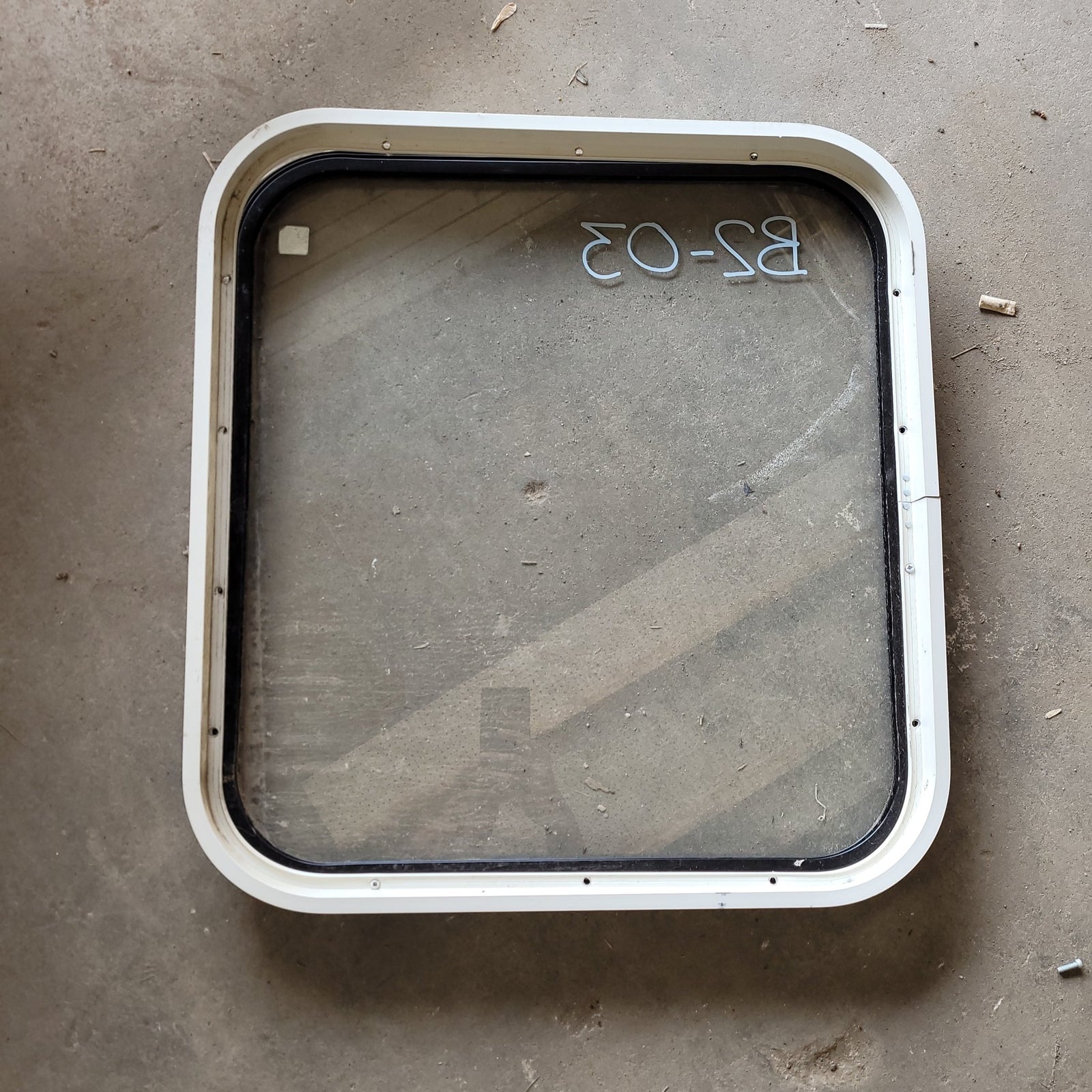 Used Black Radius Non-Opening Window : 23 1/4 X 21 3/4 X 2