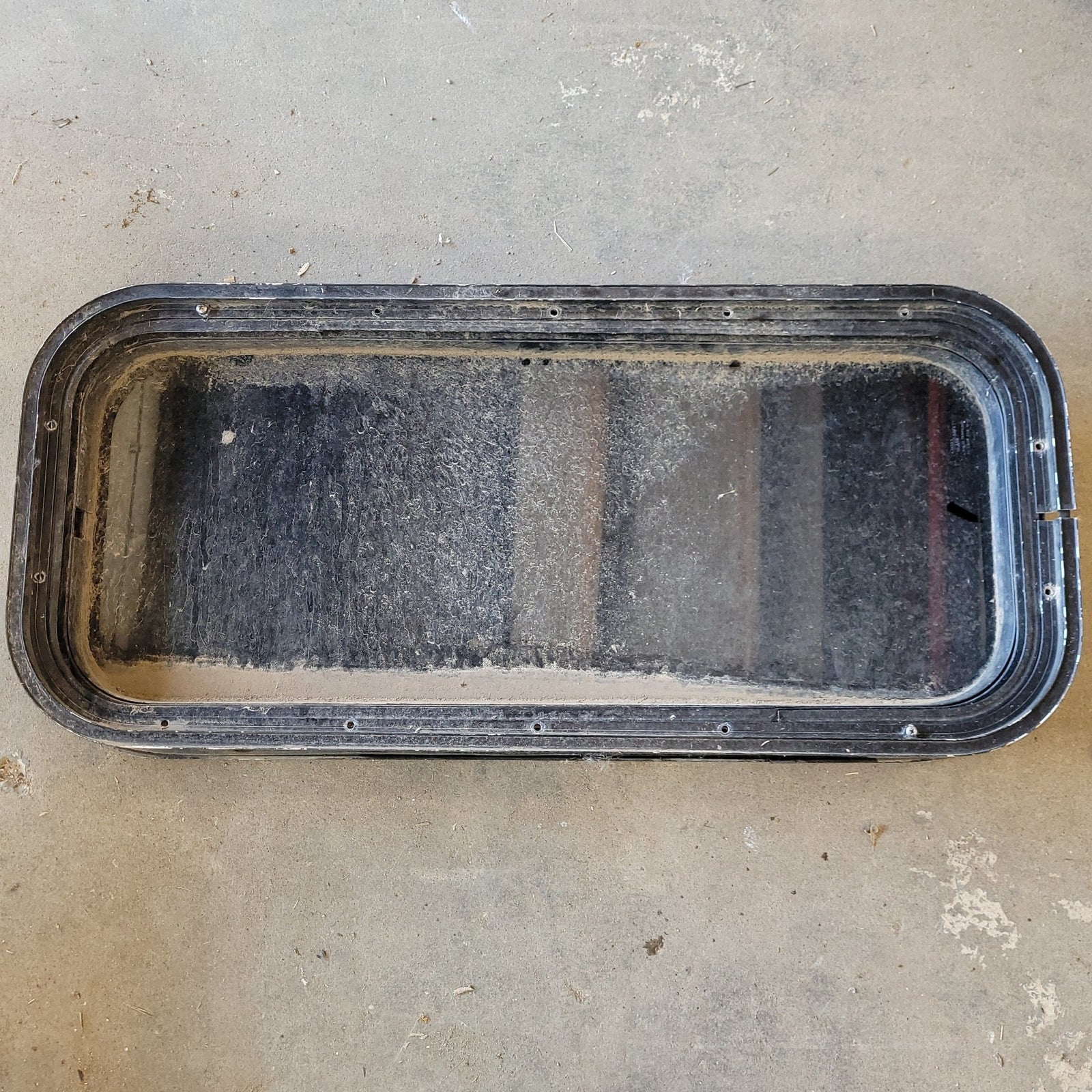 Used Black Radius Non-Opening Window : 29 1/2 X 12 1/2 X 2