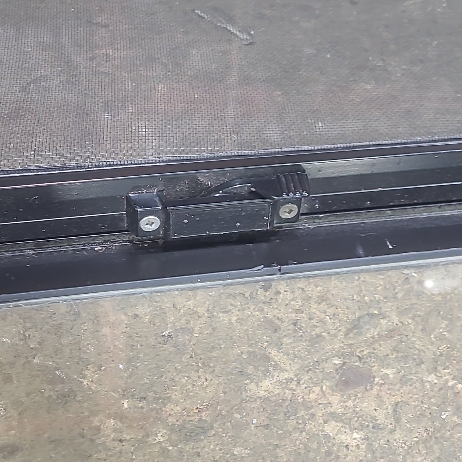 Used Black Radius Opening Window : 26 1/2