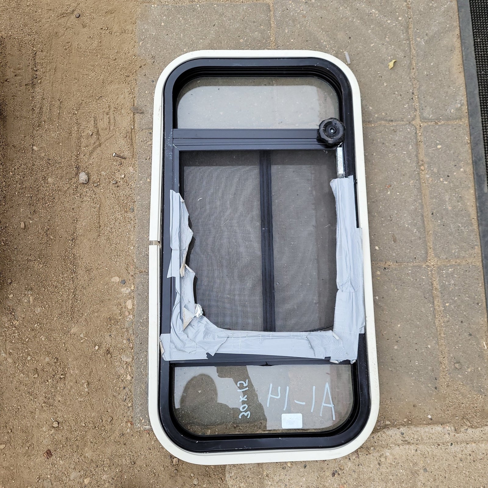 Used Black Radius Opening Window : 30 X 15 X 2