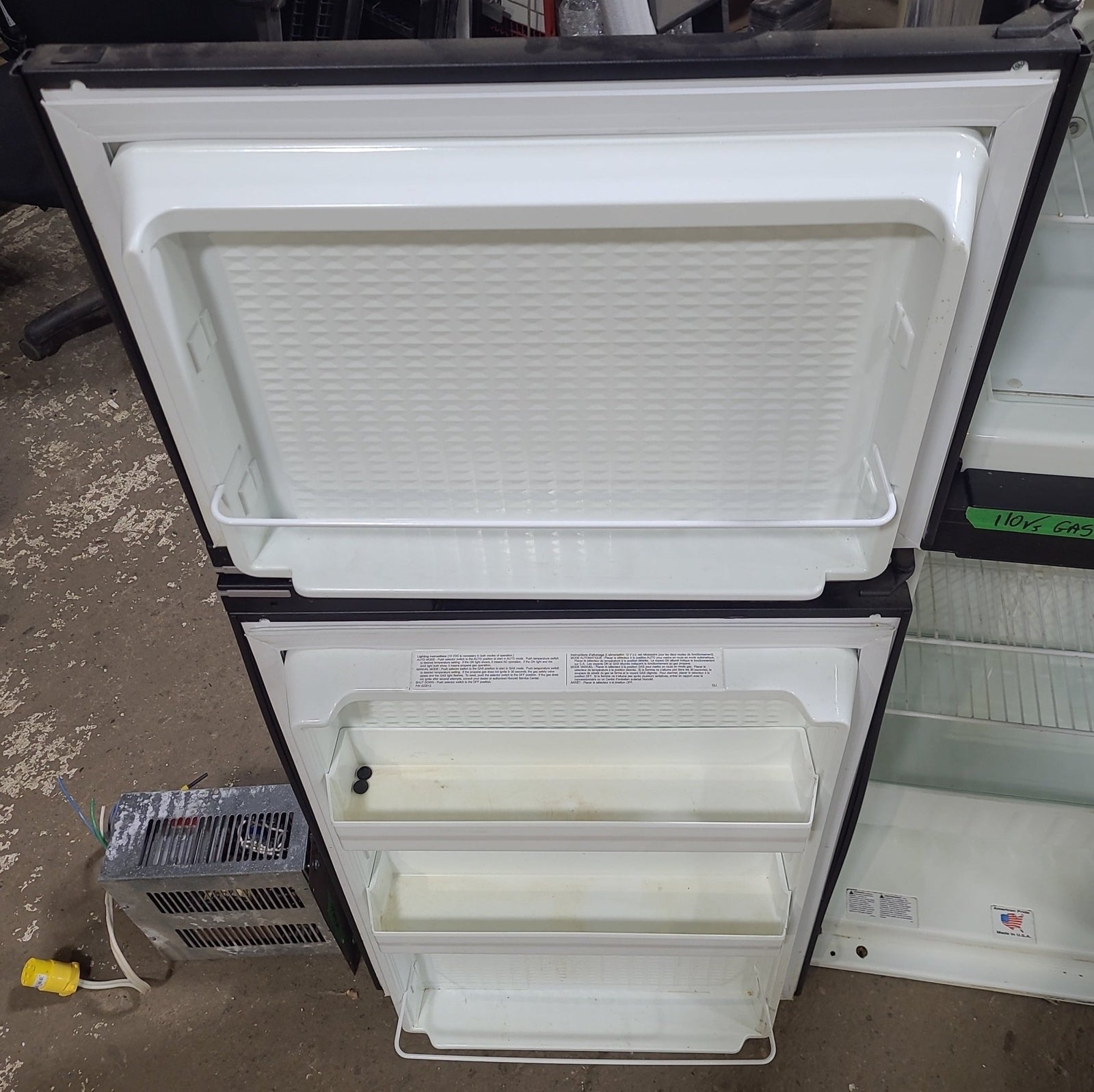 Used Complete Norcold N611 Fridge 2-Way - Young Farts RV Parts