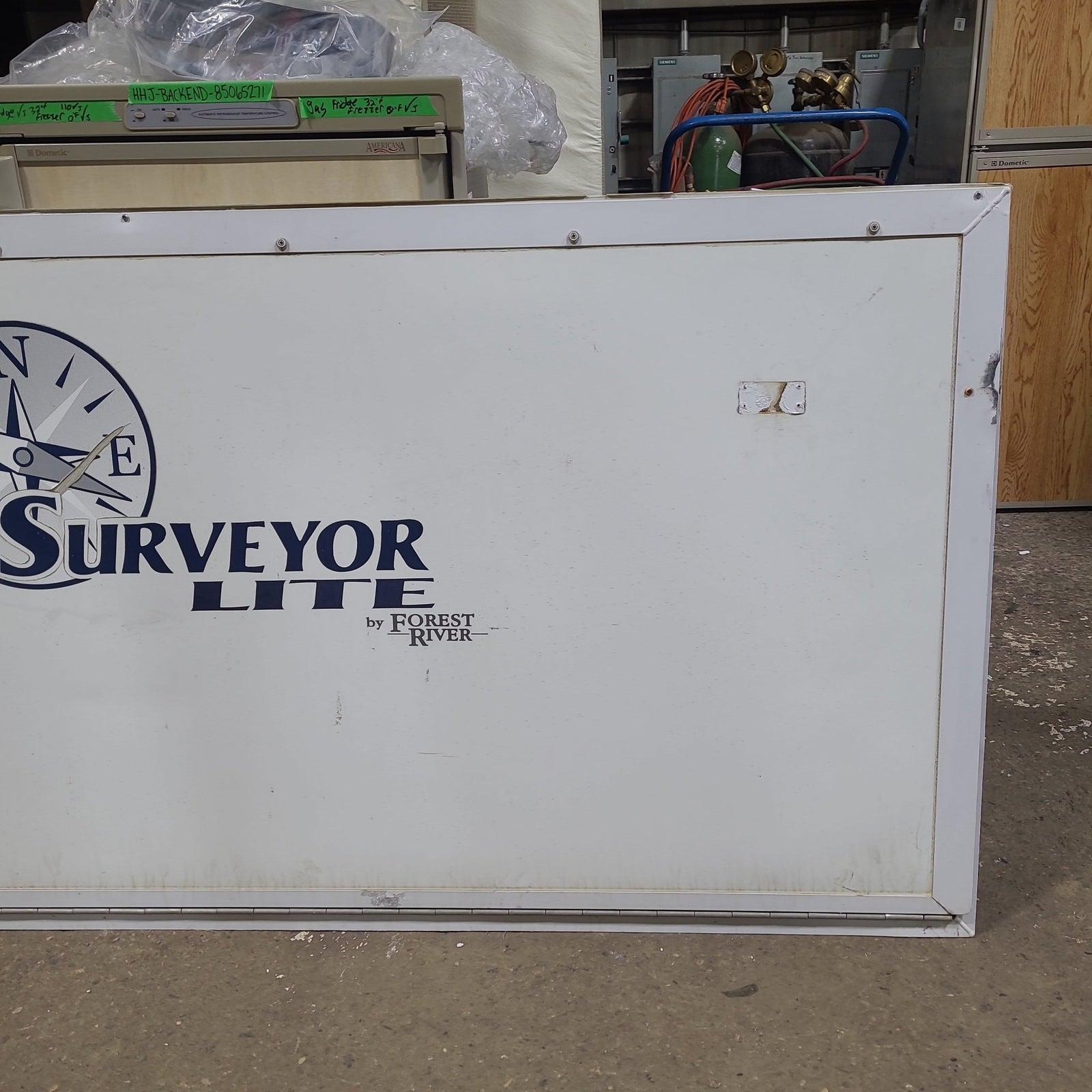 Used Exterior Fold-Down Hybrid Room Base 80 3/4