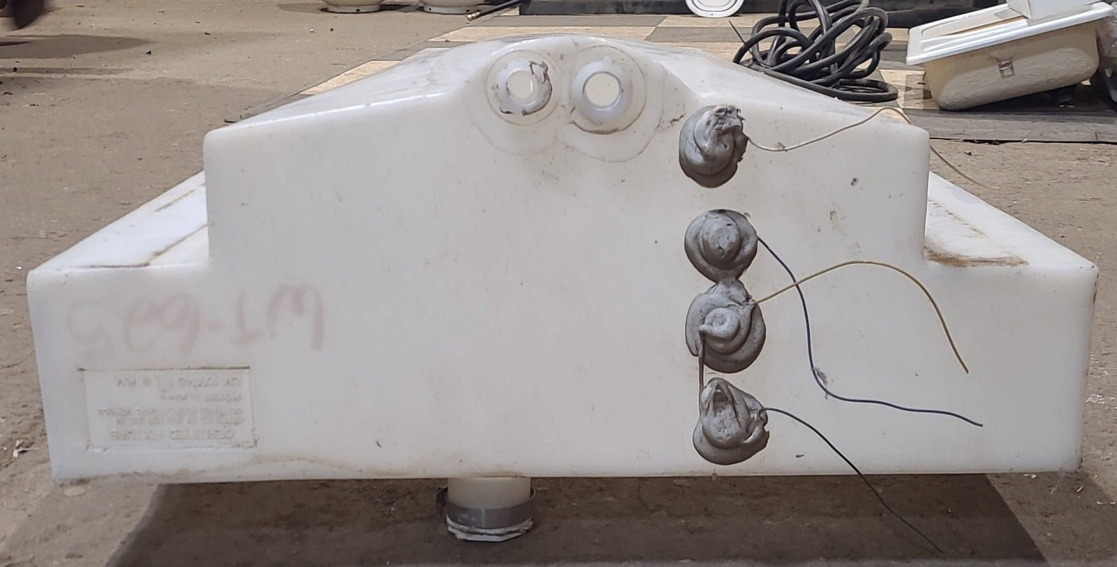 Used Fresh Water Tank 10