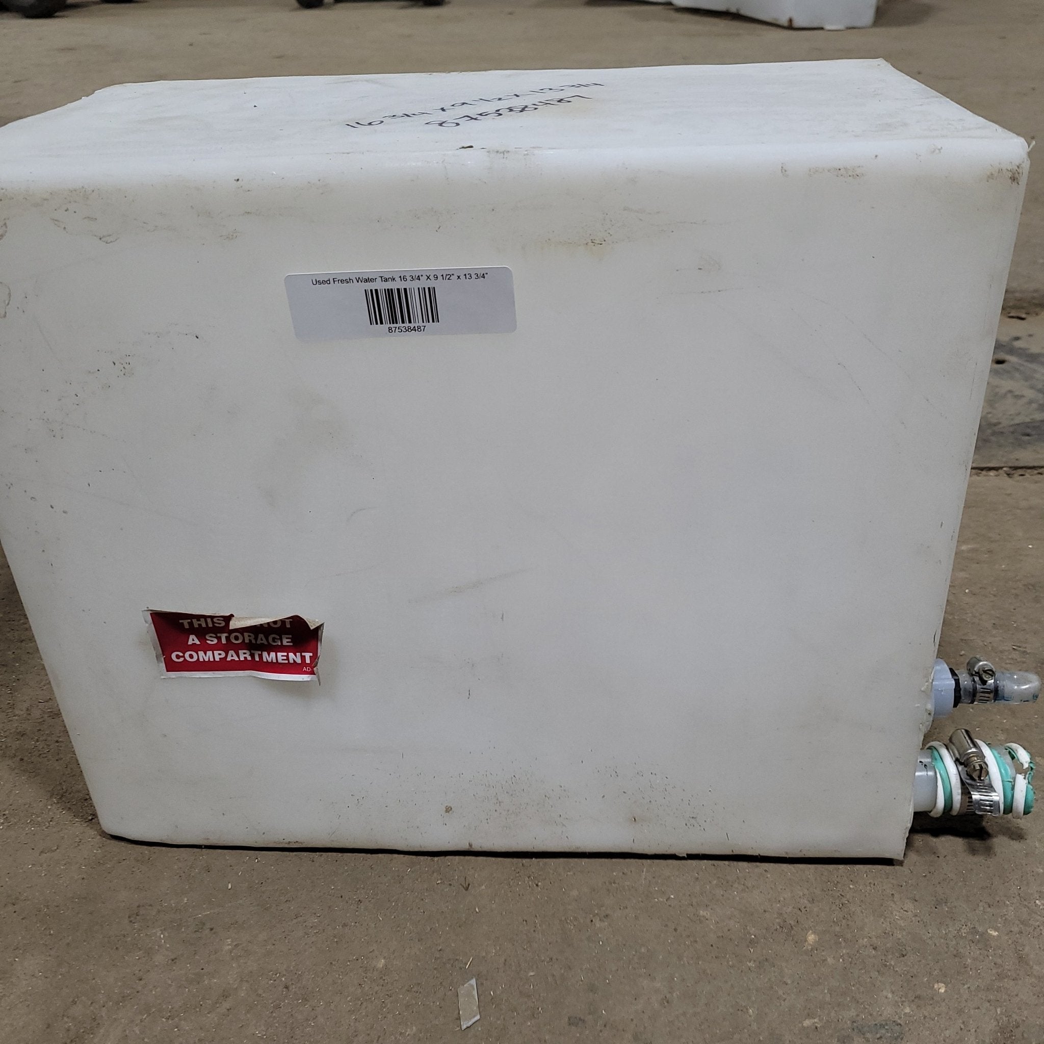 Used Fresh Water Tank 16 3/4” X 9 1/2” x 13 3/4” - Young Farts RV Parts