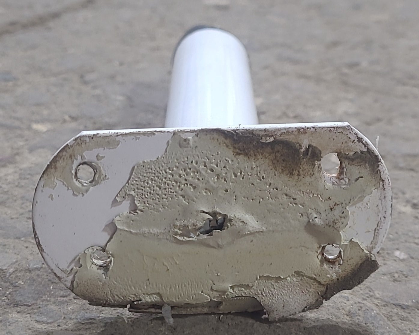 Used Ladder Standoff Assembly- 5 1/4