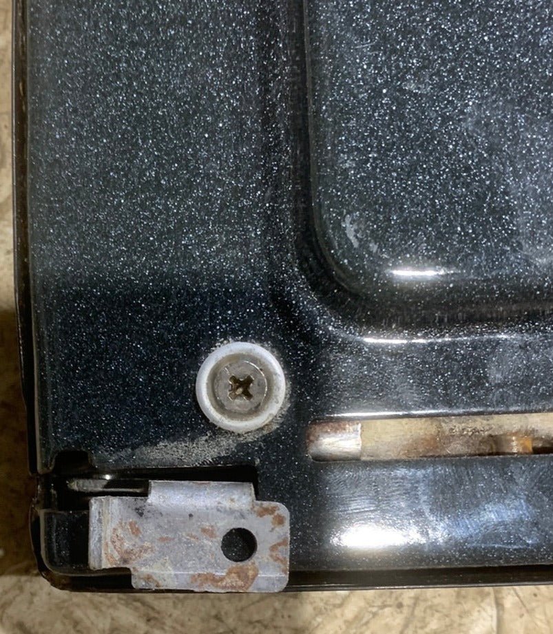 Used Magic Chef Oven Door (BLACK FACEPLATE) 19 1/4