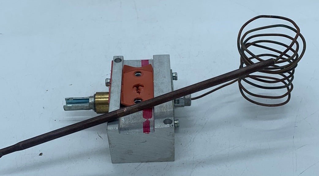 Used Magic Chef Oven Thermostat 7515P02960K - Young Farts RV Parts