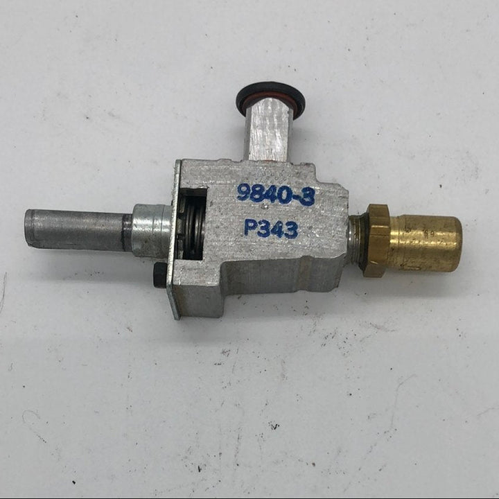 Used Magic Chef Rear Burner Valve 74004362 - Young Farts RV Parts